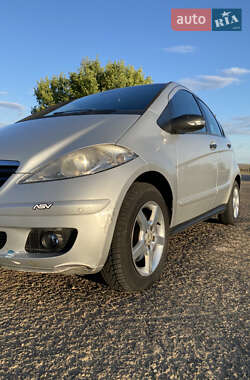 Хэтчбек Mercedes-Benz A-Class 2007 в 