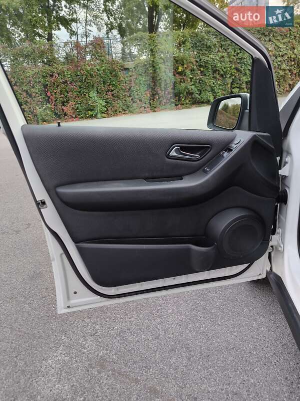 Хэтчбек Mercedes-Benz A-Class 2009 в Днепре