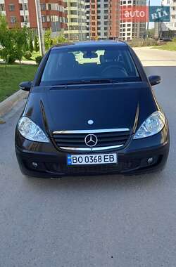 Хэтчбек Mercedes-Benz A-Class 2005 в 
