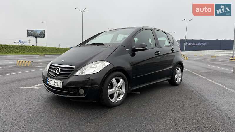 Хетчбек Mercedes-Benz A-Class 2012 в Львові