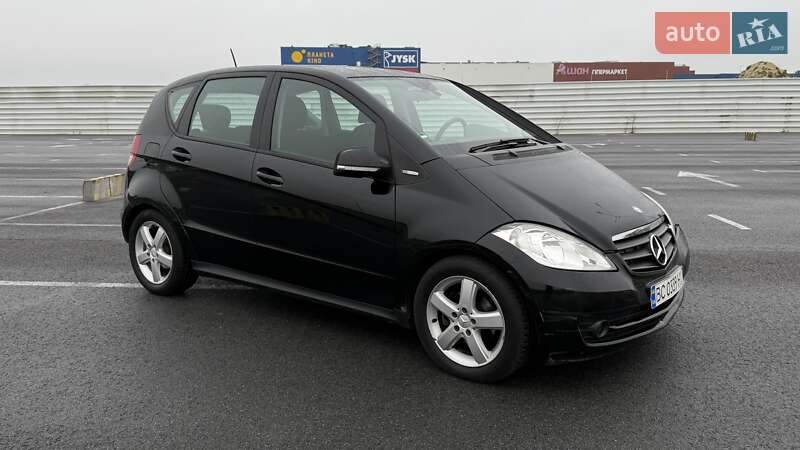 Хетчбек Mercedes-Benz A-Class 2012 в Львові