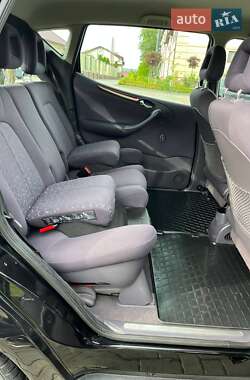 Хэтчбек Mercedes-Benz A-Class 2001 в 