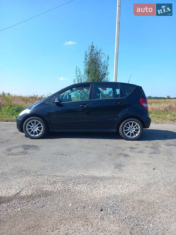 Хэтчбек Mercedes-Benz A-Class 2009 в Обухове фото 10 Хэтчбек Mercedes-Benz A-Class 2009 в Обухове