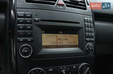 Хэтчбек Mercedes-Benz A-Class 2010 в 
