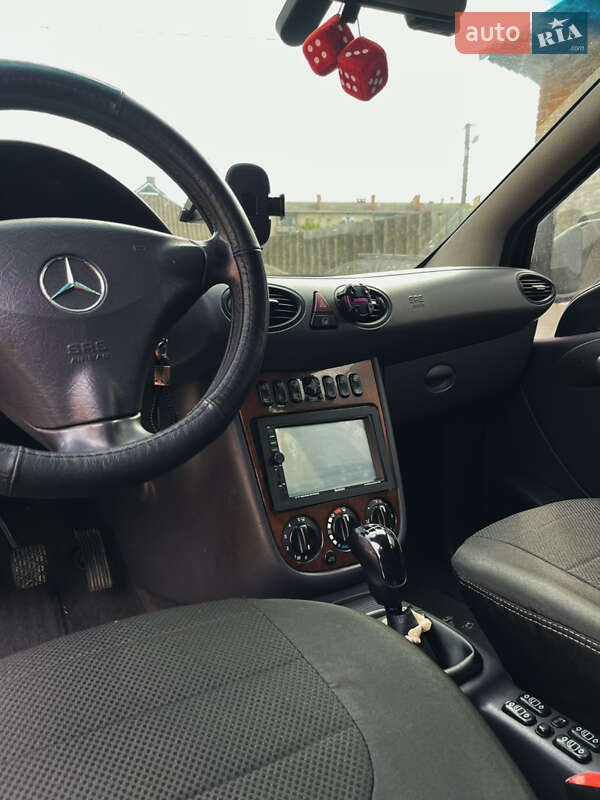 Хетчбек Mercedes-Benz A-Class 2001 в Києві фото 14 Хетчбек Mercedes-Benz A-Class 2001 в Києві