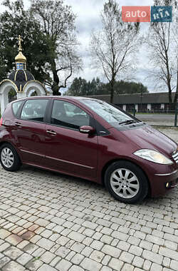 Хэтчбек Mercedes-Benz A-Class 2007 в 