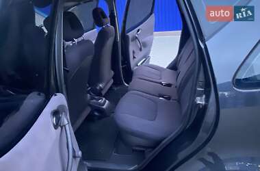Хэтчбек Mercedes-Benz A-Class 2000 в 