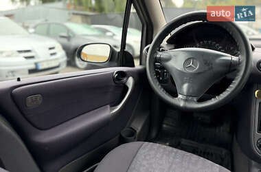 Хэтчбек Mercedes-Benz A-Class 2003 в 