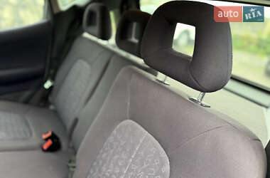Хэтчбек Mercedes-Benz A-Class 2003 в 