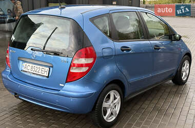 Хэтчбек Mercedes-Benz A-Class 2008 в 