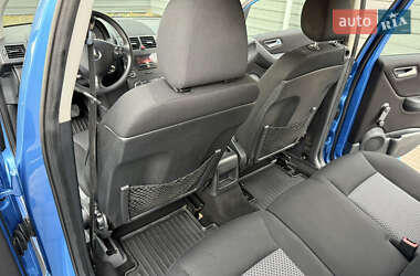 Хэтчбек Mercedes-Benz A-Class 2008 в 