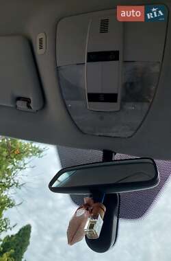 Хетчбек Mercedes-Benz A-Class 2010 в 