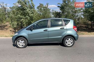 Хэтчбек Mercedes-Benz A-Class 2005 в 