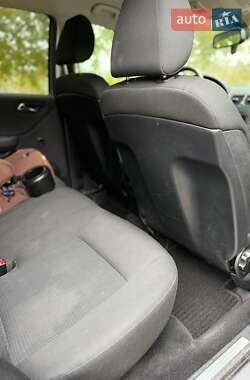 Хэтчбек Mercedes-Benz A-Class 2010 в 