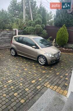 Хэтчбек Mercedes-Benz A-Class 2007 в 