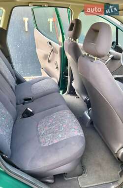 Хэтчбек Mercedes-Benz A-Class 1999 в 