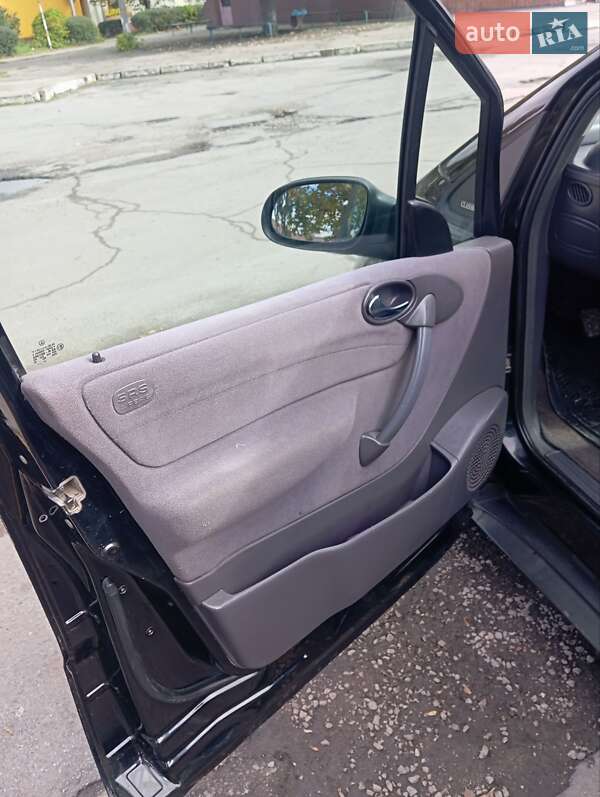 Хетчбек Mercedes-Benz A-Class 2000 в Вінниці