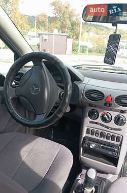 Хэтчбек Mercedes-Benz A-Class 2000 в 