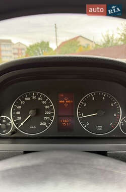 Хэтчбек Mercedes-Benz A-Class 2005 в  фото 28 Хэтчбек Mercedes-Benz A-Class 2005 в