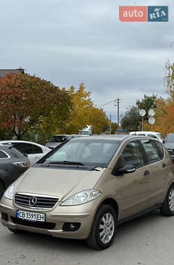 Хэтчбек Mercedes-Benz A-Class 2005 в  фото 37 Хэтчбек Mercedes-Benz A-Class 2005 в