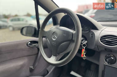 Хэтчбек Mercedes-Benz A-Class 2000 в 