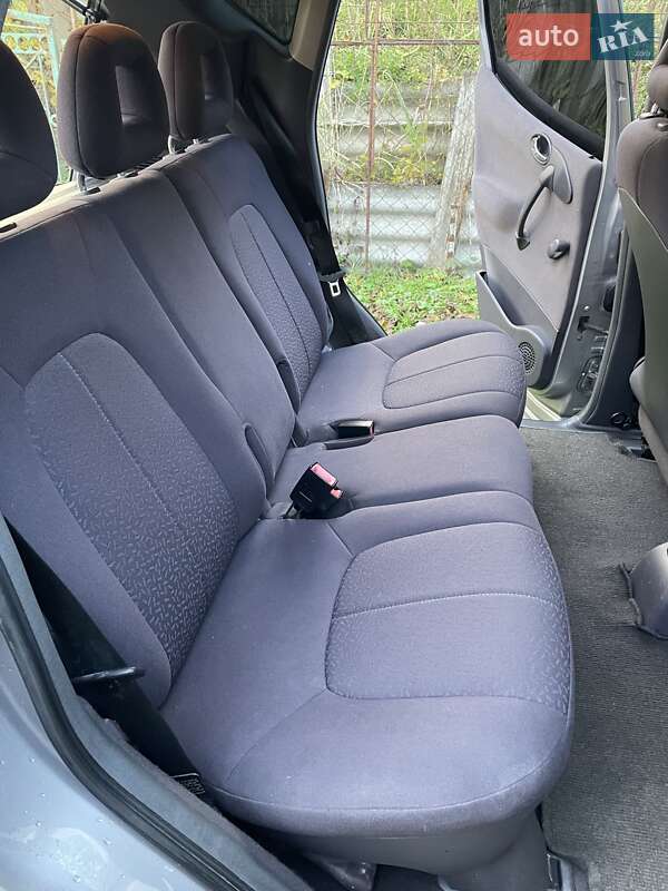 Хэтчбек Mercedes-Benz A-Class 1999 в Бориславе фото 15 Хэтчбек Mercedes-Benz A-Class 1999 в Бориславе