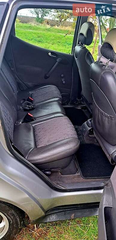 Хэтчбек Mercedes-Benz A-Class 1998 в Ровно фото 2 Хэтчбек Mercedes-Benz A-Class 1998 в Ровно