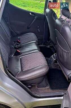 Хетчбек Mercedes-Benz A-Class 1998 в  фото 2 Хетчбек Mercedes-Benz A-Class 1998 в