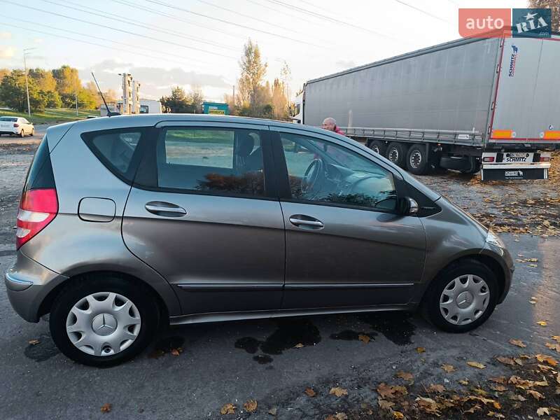 Хэтчбек Mercedes-Benz A-Class 2005 в Киеве