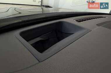 Хетчбек Mercedes-Benz A-Class 2023 в 