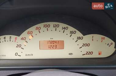 Хэтчбек Mercedes-Benz A-Class 2003 в 