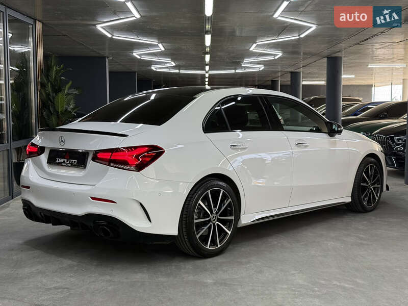 Седан Mercedes-Benz A-Class 2018 в Одесі