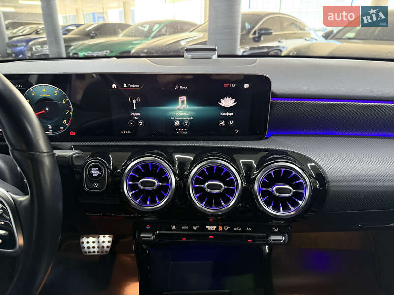 Седан Mercedes-Benz A-Class 2018 в Одесі