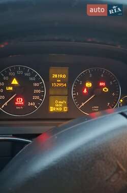 Хэтчбек Mercedes-Benz A-Class 2009 в 