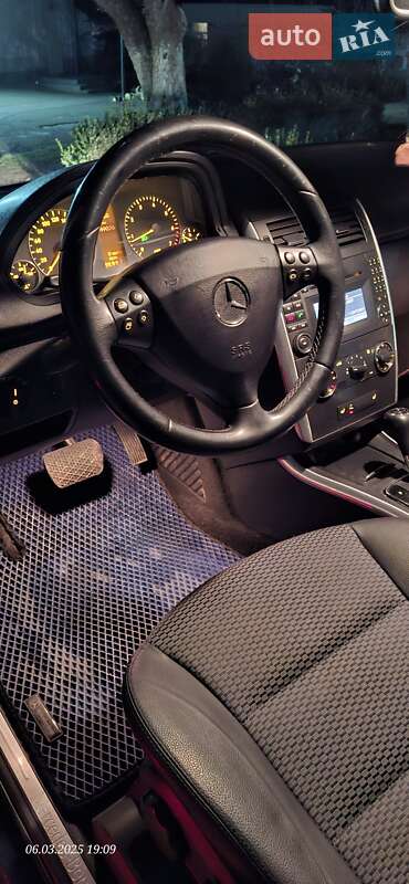 Хетчбек Mercedes-Benz A-Class 2009 в Житомирі