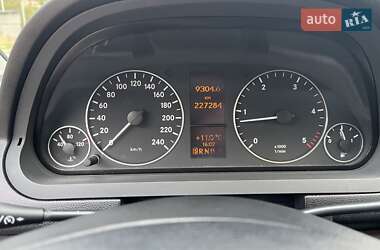 Хетчбек Mercedes-Benz A-Class 2010 в 