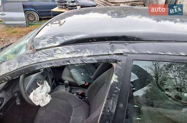 Хэтчбек Mercedes-Benz A-Class 2000 в 