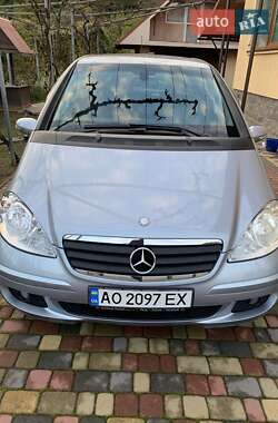 Хэтчбек Mercedes-Benz A-Class 2007 в 