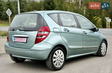 Хетчбек Mercedes-Benz A-Class 2006 в 