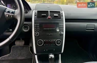 Хетчбек Mercedes-Benz A-Class 2006 в 