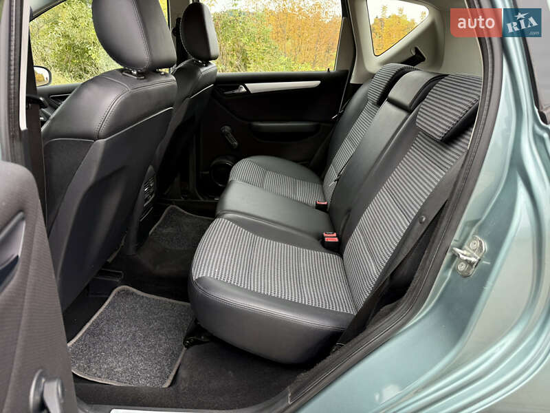 Хэтчбек Mercedes-Benz A-Class 2006 в Тернополе фото 29 Хэтчбек Mercedes-Benz A-Class 2006 в Тернополе