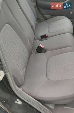 Хэтчбек Mercedes-Benz A-Class 2003 в 