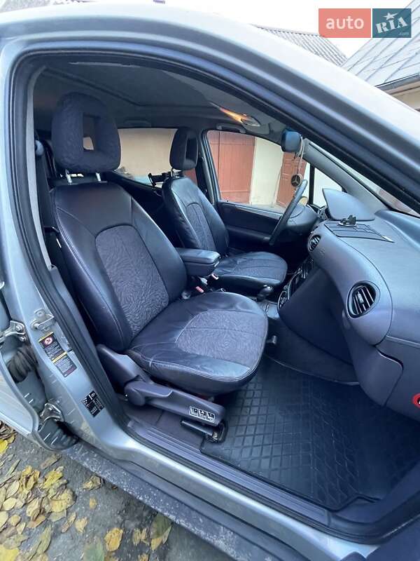 Хэтчбек Mercedes-Benz A-Class 2004 в Ровно