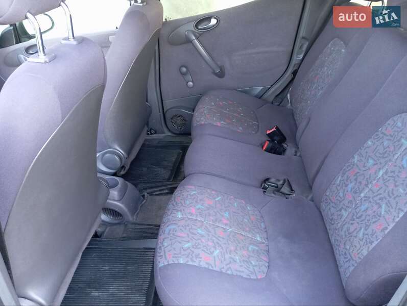 Хэтчбек Mercedes-Benz A-Class 2000 в Коломые фото 12 Хэтчбек Mercedes-Benz A-Class 2000 в Коломые