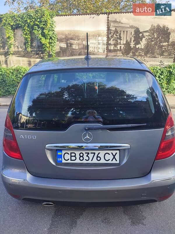 Хэтчбек Mercedes-Benz A-Class 2010 в Чернигове