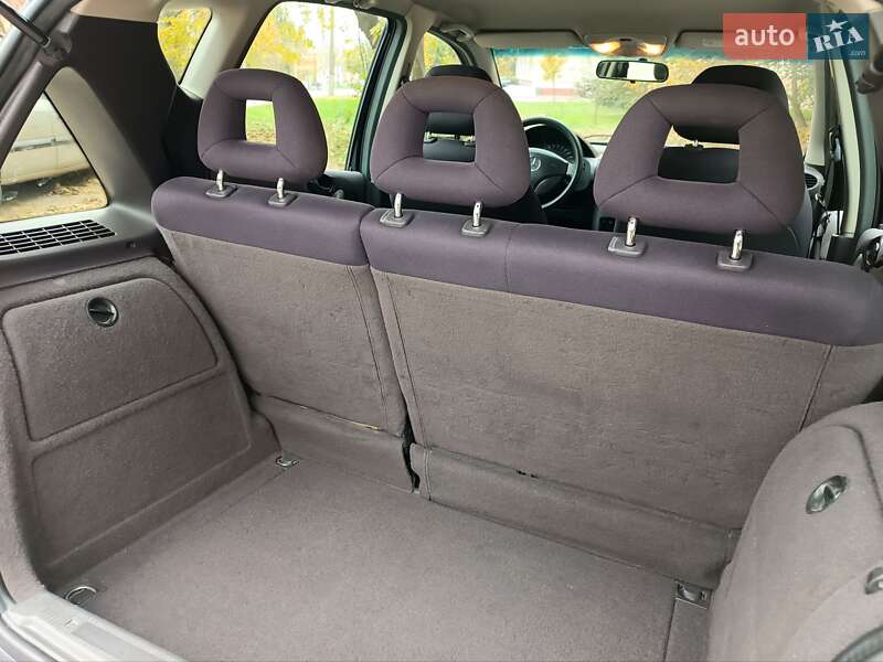 Хэтчбек Mercedes-Benz A-Class 2000 в Виннице фото 19 Хэтчбек Mercedes-Benz A-Class 2000 в Виннице