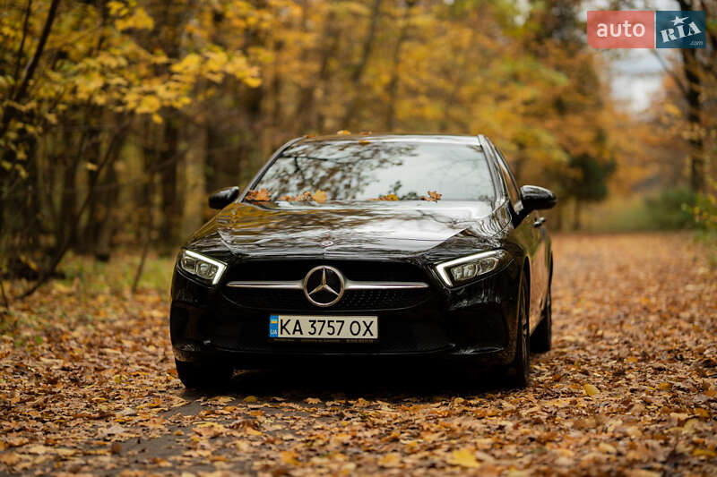 Хэтчбек Mercedes-Benz A-Class 2021 в Киеве фото Хэтчбек Mercedes-Benz A-Class 2021 в Киеве