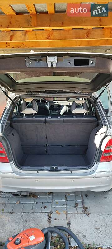 Хэтчбек Mercedes-Benz A-Class 2003 в Дрогобыче фото 26 Хэтчбек Mercedes-Benz A-Class 2003 в Дрогобыче