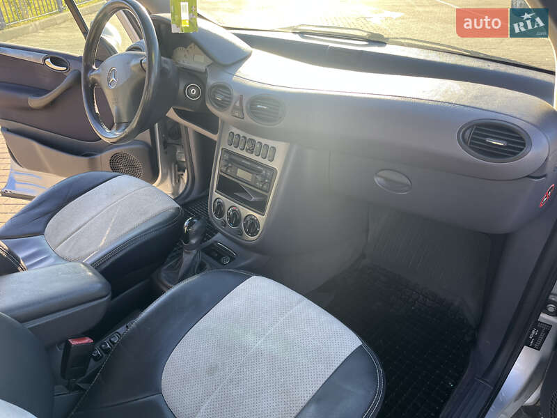 Хэтчбек Mercedes-Benz A-Class 2003 в Дрогобыче фото 23 Хэтчбек Mercedes-Benz A-Class 2003 в Дрогобыче