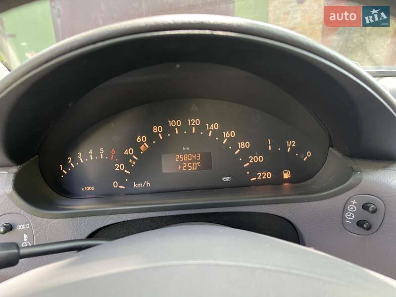 Хетчбек Mercedes-Benz A-Class 2002 в Рівному